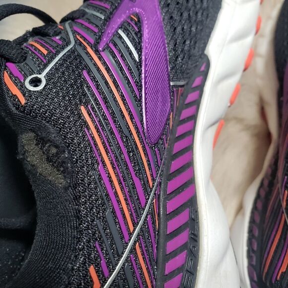 Brooks Womens Adrenaline GTS 19 Black Running Shoe - Picture 5 of 7